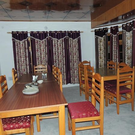 Ldumra Oasis Hotel Hundar Esterno foto