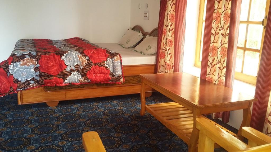 Ldumra Oasis Hotel Hundar Esterno foto